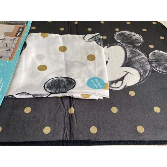 DISNEY MICKEY MINNIE MOUSE CHRISTMAS Holiday Shower Curtain Bath Mat Set 14 Pc - Picture 2 of 9